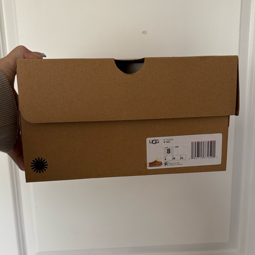 UGG Women's Tazz - Picture 5 of 5